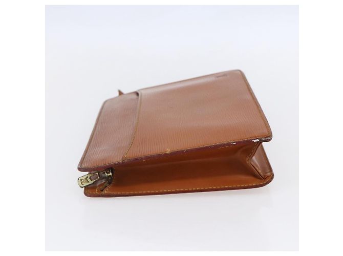 LOUIS VUITTON Pochette Masculina Epi Bolsa Marrom Zipangu Dourado M52528 LV Auth th6459 - vista 3