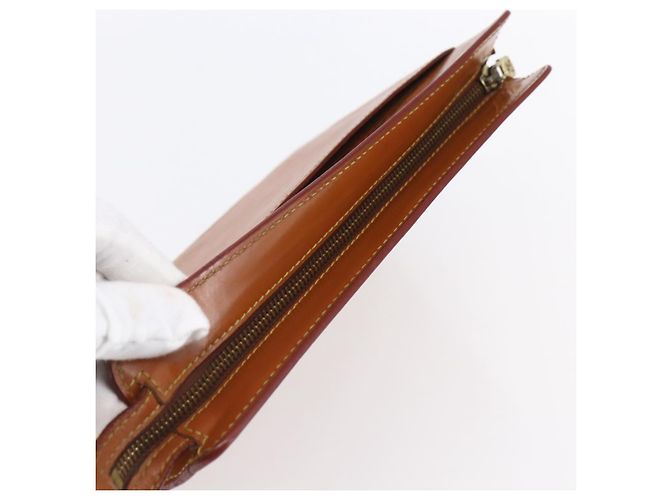 LOUIS VUITTON Pochette Masculina Epi Bolsa Marrom Zipangu Dourado M52528 LV Auth th6459 - vista 5
