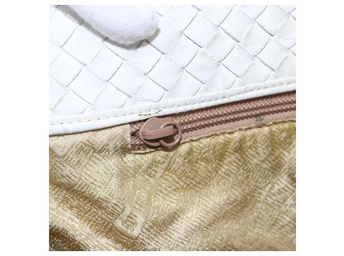 Autre Marque Borsa a Spalla in Pelle Bianca e Argento INTRECCIATO di BOTTEGA VENETA Auth bs30958 Bianco - vista 18