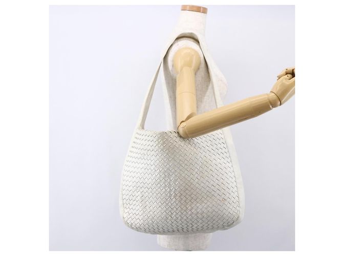 Autre Marque Borsa a Spalla in Pelle Bianca e Argento INTRECCIATO di BOTTEGA VENETA Auth bs30958 Bianco - vista 21