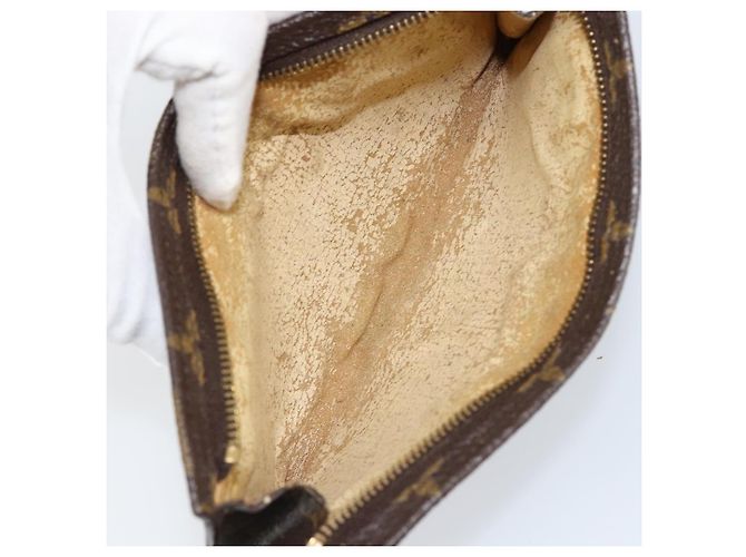 LOUIS VUITTON Pochette Accessorio Monogram Bucket GM LV Auth bs31030 Monogramma - vista 10