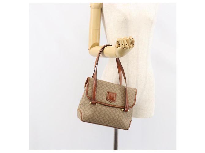 Céline Borsa a mano in tela Macadam CELINE PVC beige oro Auth gh1223 D'oro - vista 25