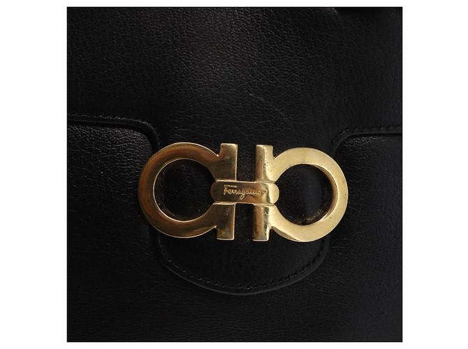 Borsa a mano Gancini in pelle nera e oro Auth SW1799 di Salvatore Ferragamo Nero D'oro - vista 15