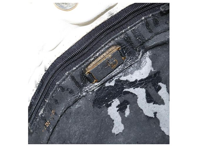 LOEWE Borsa a Spalla Anagram Pelle Bianca Auth 147902 Bianco - vista 17