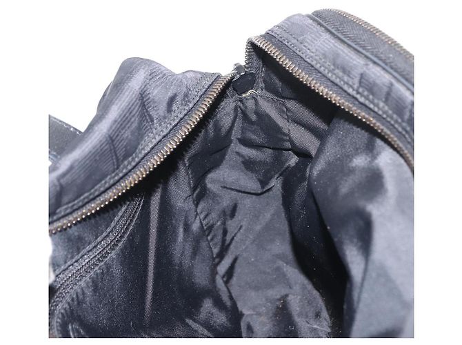 CHANEL Nuova Borsa da Viaggio in Nylon Nera CC Auth ki6162 Nero - vista 20