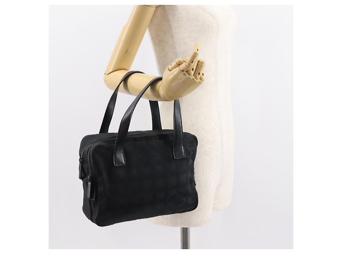 CHANEL Nuova Borsa da Viaggio in Nylon Nera CC Auth ki6162 Nero - vista 25