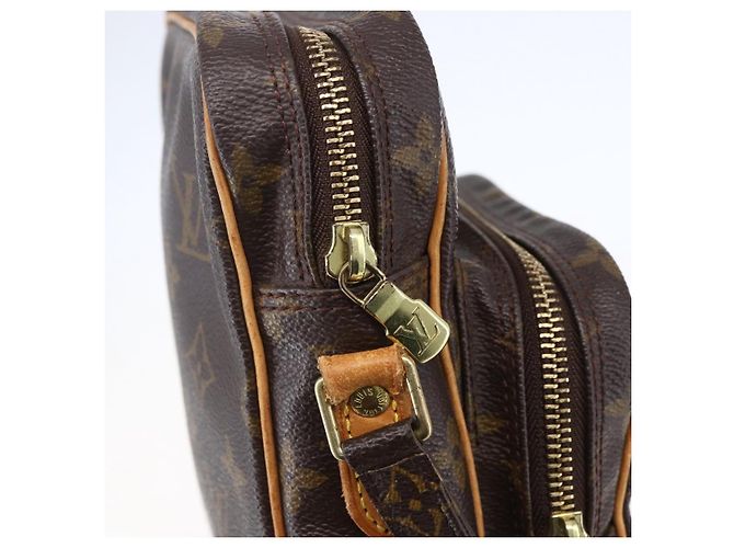 LOUIS VUITTON Bolsa de Hombro Monogram Amazon M45236 LV Auth 152271 Monograma - vista 14