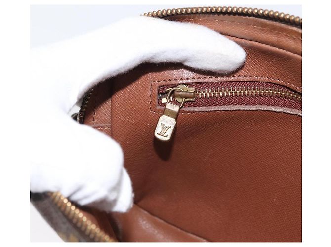 LOUIS VUITTON Clutch Marly Dragonne GM Monogram M51825 LV Auth 154481 Monogramma - vista 22