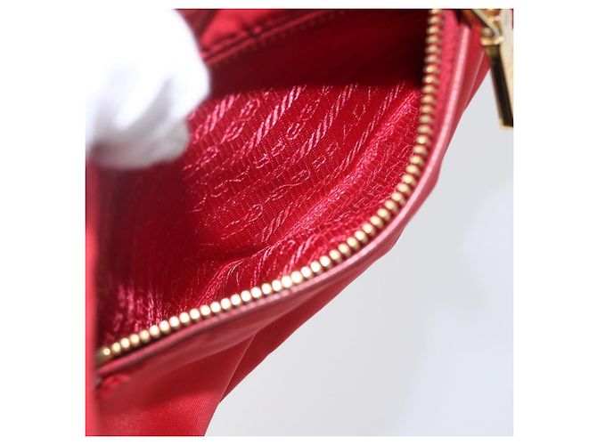 PRADA Borsa a Spalla in Nylon Rossa Oro Auth 154700V Rosso D'oro - vista 21