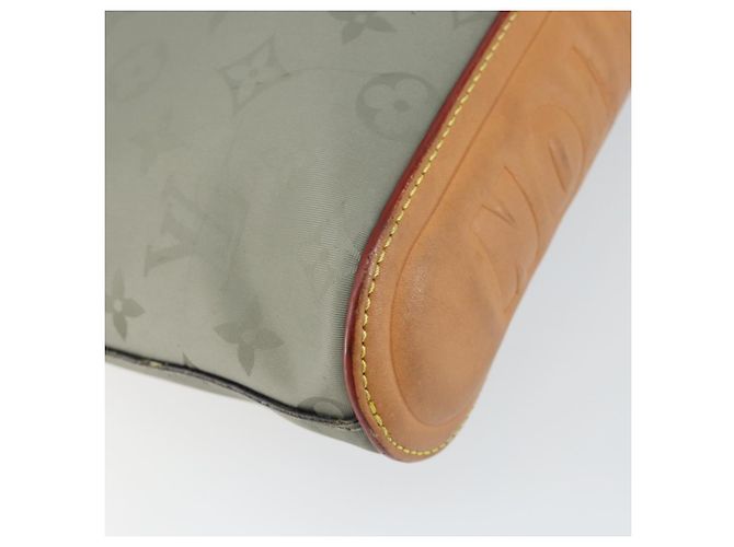 LOUIS VUITTON Pochette Cosmos in titanio Monogram Grigia M63240 LV Auth 147363 Marrone - vista 16