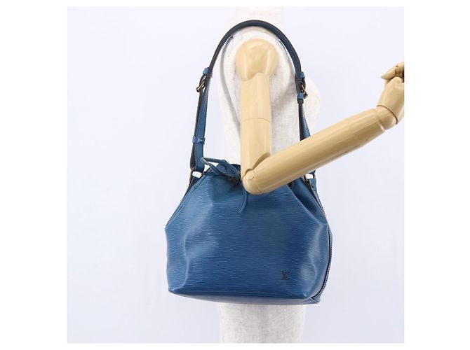 Noe LOUIS VUITTON Borsa a Spalla Petit Noé Epi Blu M44105 LV Auth 145448 - vista 21