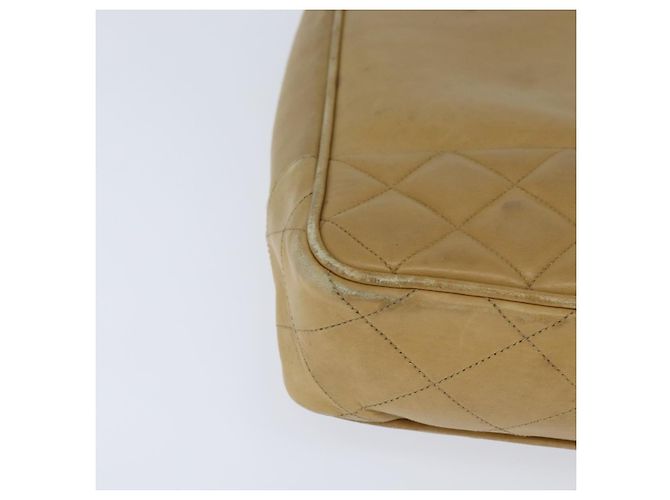 CHANEL Borsa a Spalla Matelassé con Catena in Pelle di Agnello Beige Oro CC Auth 150131 D'oro - vista 11