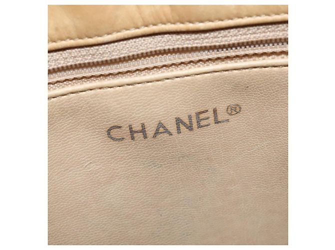 CHANEL Borsa a Spalla Matelassé con Catena in Pelle di Agnello Beige Oro CC Auth 150131 D'oro - vista 16