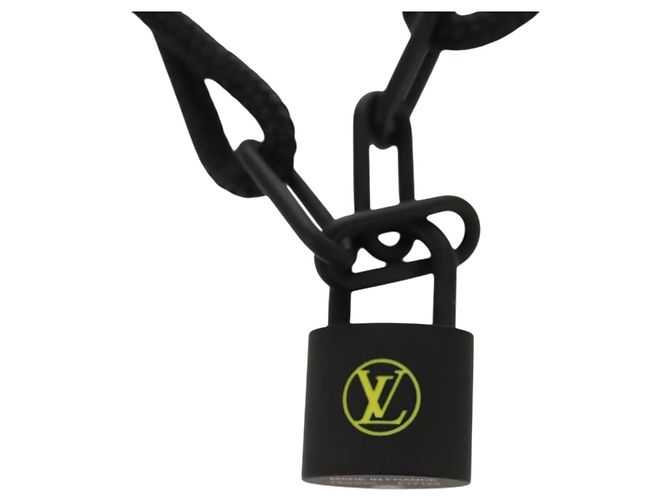 Bracciale Lockit Virgil Abloh in titanio nero LOUIS VUITTON Q05270 LV Auth 136563M - vista 2