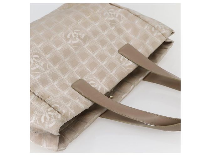 CHANEL Nuova Borsa Tote da Viaggio Nylon Beige Oro CC Auth ti3422 D'oro - vista 6