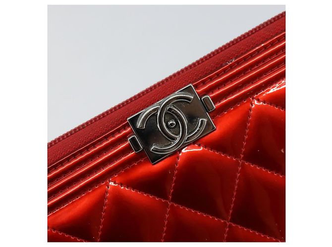 CHANEL Boy Chanel Lange Geldbörse Lackleder Rot Silber CC Auth 143150 - Ansicht 18