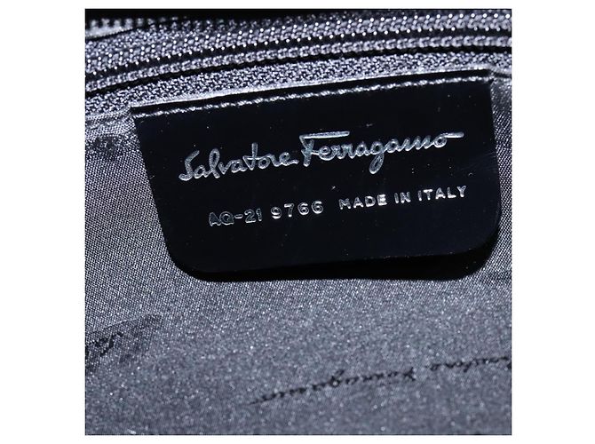 Bolsa de Ombro Chain Vala Esmalte Marrom Prata Auth 143223 de Salvatore Ferragamo - vista 12