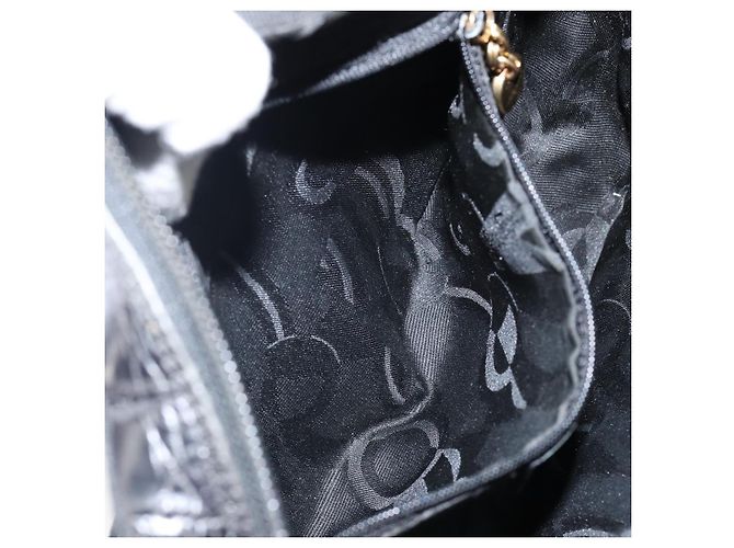 Borsa a Spalla Vala in Pelle Embossed Nera e Oro Auth BA6288 di Salvatore Ferragamo Nero D'oro - vista 21