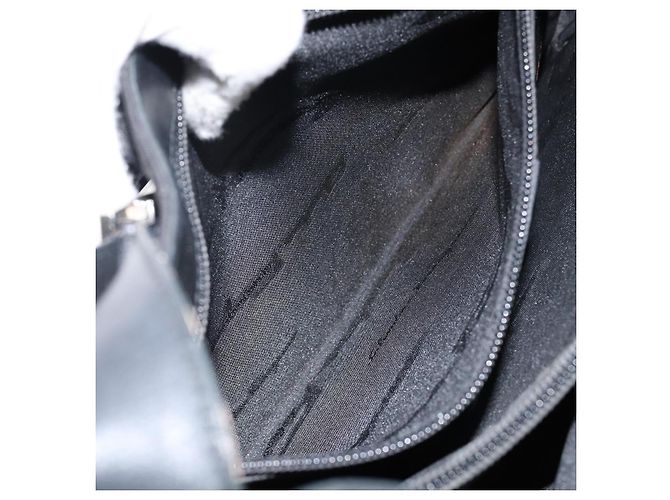 Bolso de Hombro Gancini de Nylon Negro y Plata de Salvatore Ferragamo Auth hk2985 - vista 19