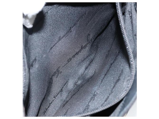 Bolso de Hombro Gancini de Nylon Negro y Plata de Salvatore Ferragamo Auth hk2985 - vista 20
