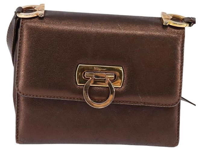 Borsa a Spalla Gancini in Pelle Marrone e Oro Salvatore Ferragamo Auth hk2983 D'oro - vista 13