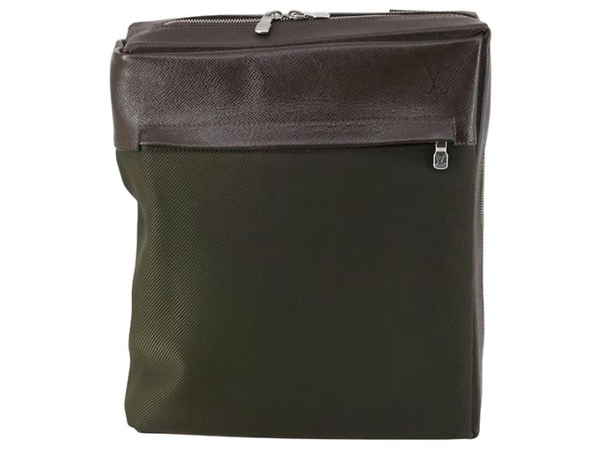 LOUIS VUITTON Borsa a Spalla Taiga Beluga Grizzly M30918 LV Auth 135183 Marrone - vista 2