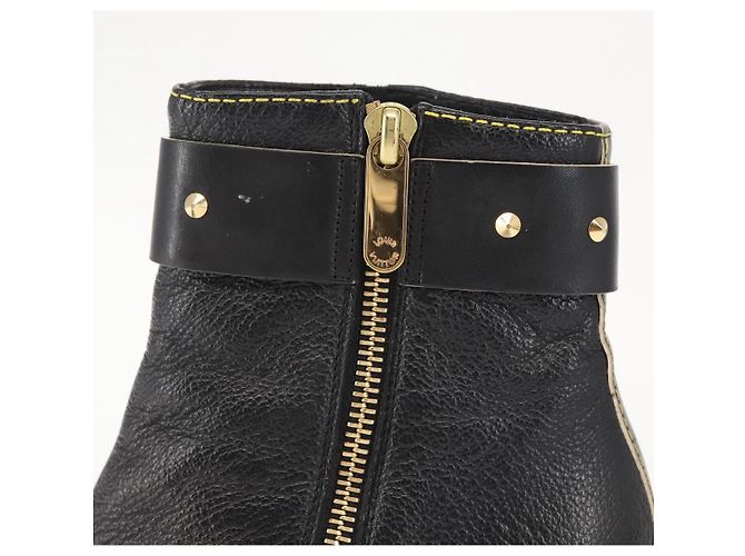 Stivaletti LOUIS VUITTON in Pelle Suhari 34 1/2 Nero Oro LV Auth 143282 D'oro - vista 13