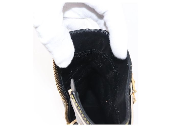 Stivaletti LOUIS VUITTON in Pelle Suhari 34 1/2 Nero Oro LV Auth 143282 D'oro - vista 17
