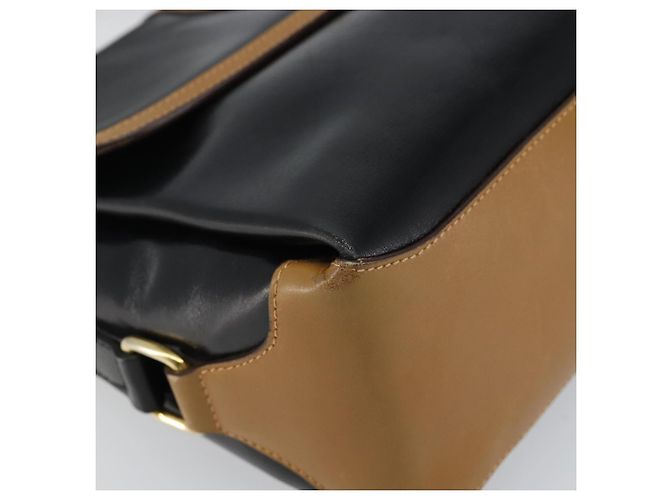 Céline Bolso de Hombro de Cuero Negro y Dorado Auth BA6127 - vista 14