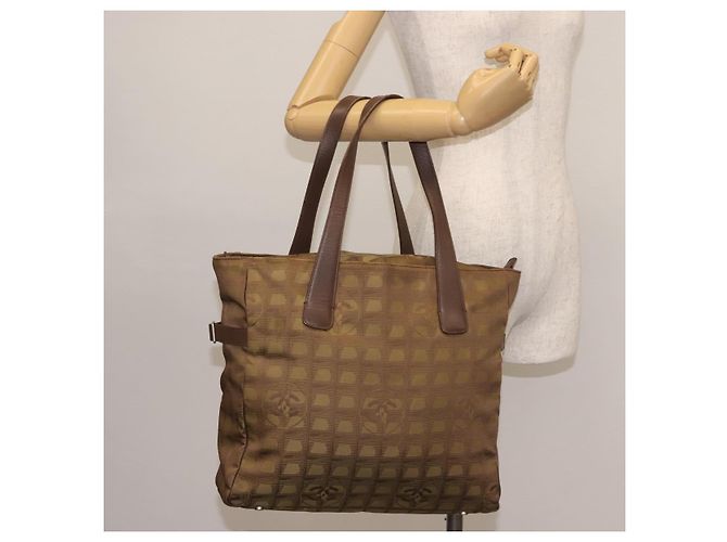 CHANEL Nuova Borsa Tote da Viaggio Nylon Khaki CC Auth 143817 Cachi - vista 23