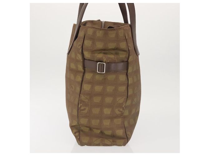 CHANEL Nuova Borsa Tote da Viaggio Nylon Khaki CC Auth 143817 Cachi - vista 4