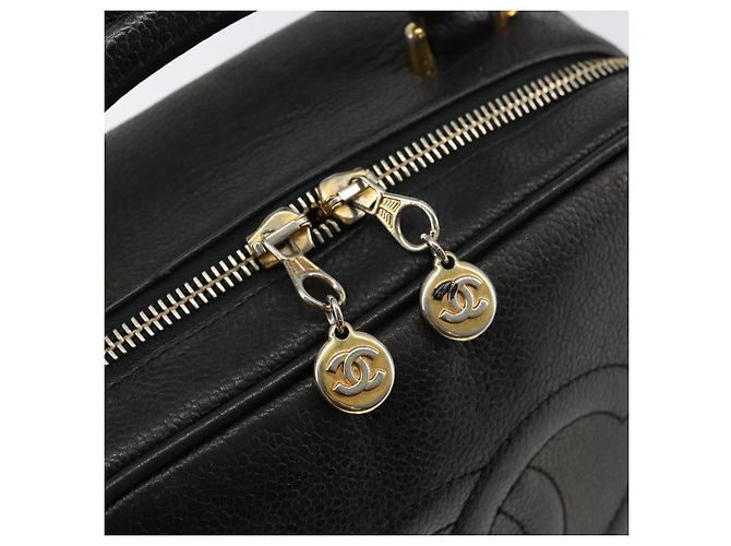 Pochette Vanity CHANEL COCO Mark in Pelle Caviar Nera Oro CC Auth bs29781 Nero D'oro - vista 18