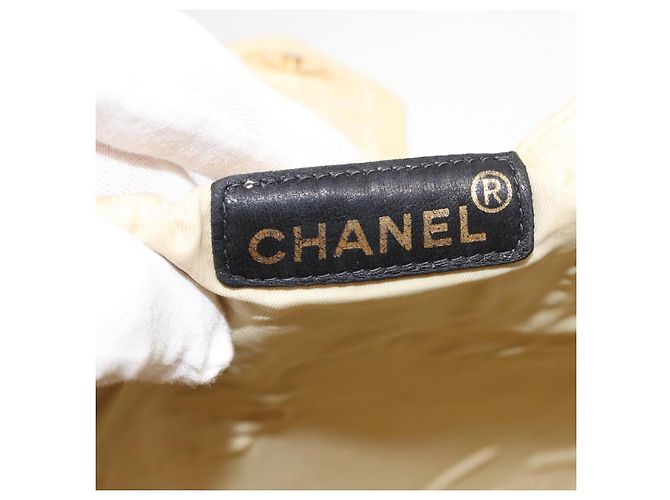 Chanel Bolso Tote de Nylon Beige CC Auth BA6913 - vista 11