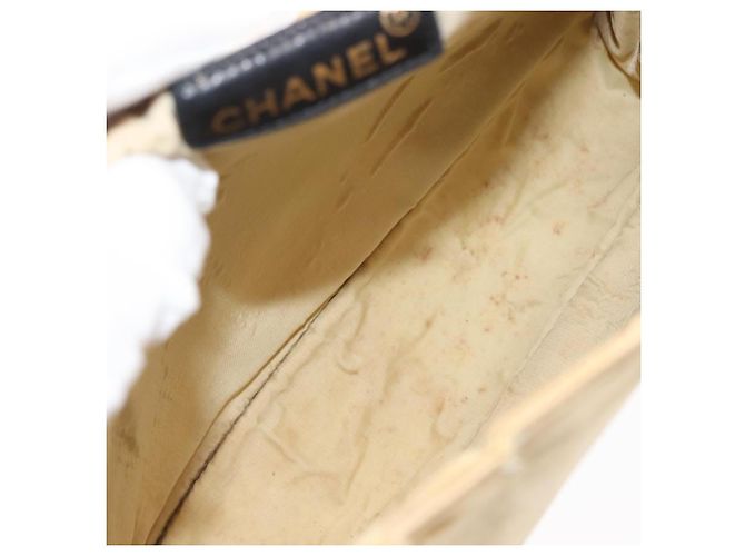 Chanel Bolso Tote de Nylon Beige CC Auth BA6913 - vista 12