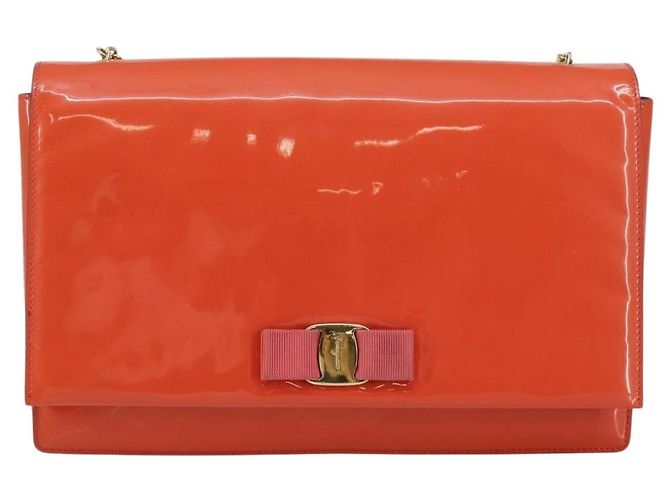 Borsa a Spalla Chain Vala Smalto Arancione Oro Auth BA6593 di Salvatore Ferragamo - vista 13