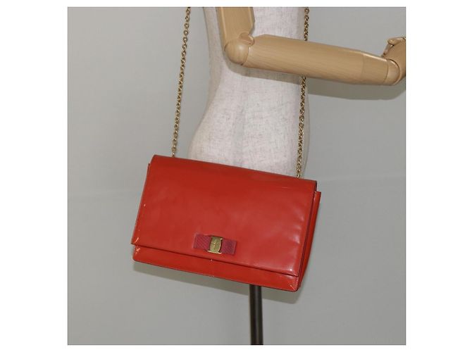 Borsa a Spalla Chain Vala Smalto Arancione Oro Auth BA6593 di Salvatore Ferragamo - vista 22