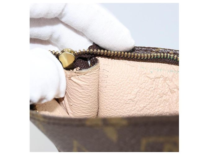 LOUIS VUITTON Pochette Bucket Monogram PM Accessorio LV Auth BA7528 Monogramma - vista 12