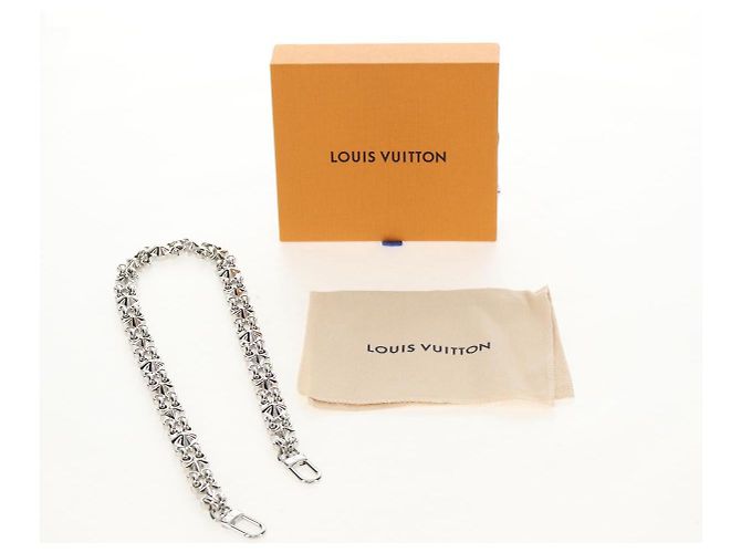LOUIS VUITTON Cintura a Spalla in Catena Metallica 25,6"" Argento LV Auth 150643M - vista 15