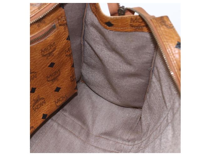Borsa tote MCM Logogram Vicetos in pelle PVC marrone e oro Auth 150113 D'oro - vista 18