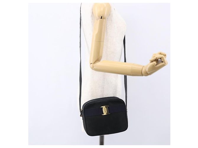 Borsa a Spalla Vala in Camoscio Blu Navy e Oro Auth BA7534 di Salvatore Ferragamo D'oro - vista 20