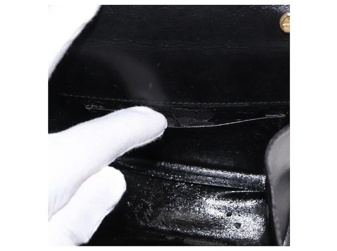 Borsa a Spalla Chain Vala in Pelle Nera e Oro Auth 147890 di Salvatore Ferragamo Nero D'oro - vista 11