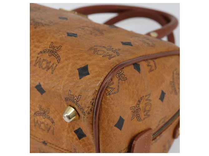 Borsa MCM Logogram Vicetos in pelle PVC marrone e oro Auth gh1240 D'oro - vista 10