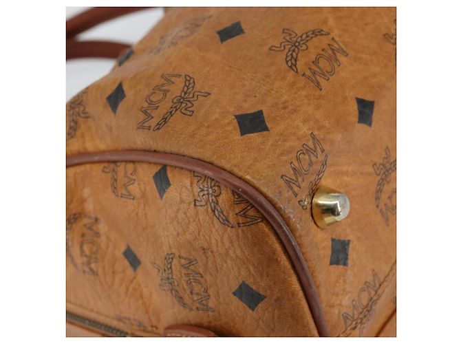 Borsa MCM Logogram Vicetos in pelle PVC marrone e oro Auth gh1240 D'oro - vista 11