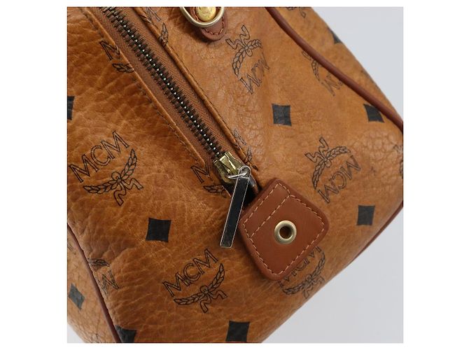 Borsa MCM Logogram Vicetos in pelle PVC marrone e oro Auth gh1240 D'oro - vista 16