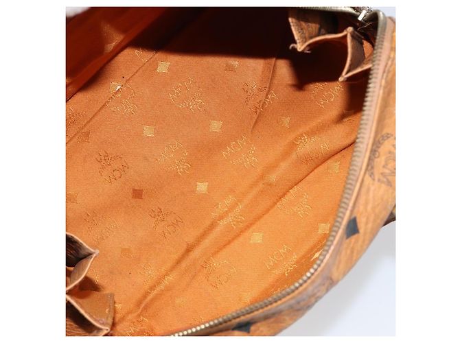 Borsa MCM Logogram Vicetos in pelle PVC marrone e oro Auth gh1240 D'oro - vista 17