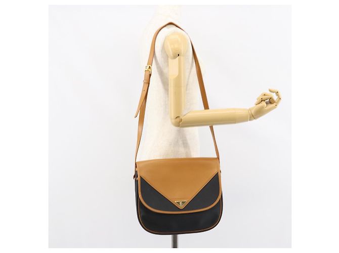 Saint Laurent Borsa a Spalla in Pelle Beige Oro Auth yk19534 D'oro - vista 22