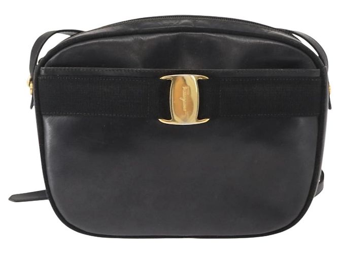 Borsa a Spalla Vala in Pelle Nera e Oro Salvatore Ferragamo Auth BA7320 Nero D'oro - vista 13