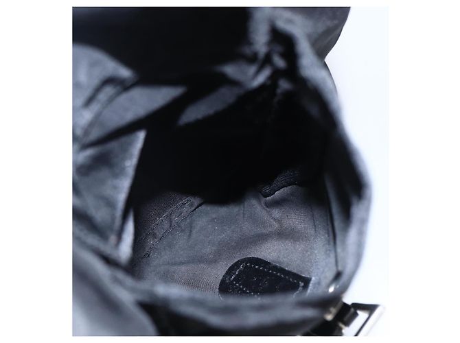 Borsa Tote Prada in Nylon Nero Argento Auth 151870 - vista 25