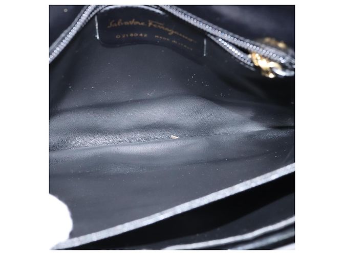 Borsa a Spalla Salvatore Ferragamo in Pelle Nera Oro Auth 149194 Nero D'oro - vista 11