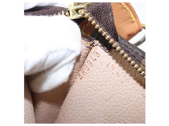 LOUIS VUITTON Monogram Bucket PM Accessory Pouch LV Auth bs31229 - vista 12